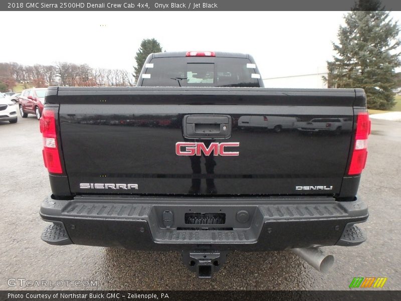 Onyx Black / Jet Black 2018 GMC Sierra 2500HD Denali Crew Cab 4x4