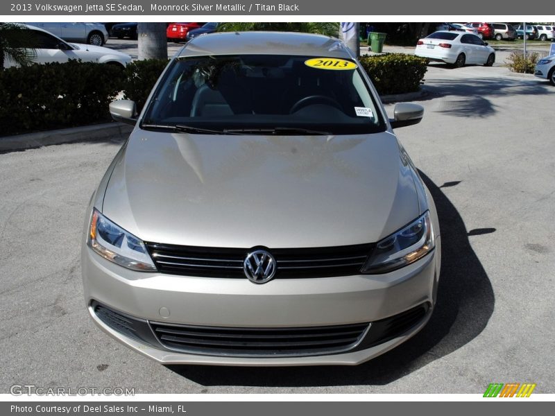 Moonrock Silver Metallic / Titan Black 2013 Volkswagen Jetta SE Sedan