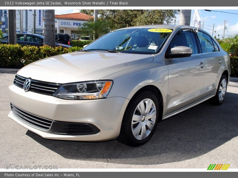 Moonrock Silver Metallic / Titan Black 2013 Volkswagen Jetta SE Sedan