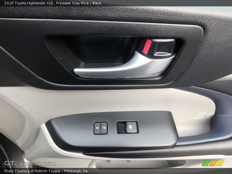 Predawn Gray Mica / Black 2016 Toyota Highlander XLE