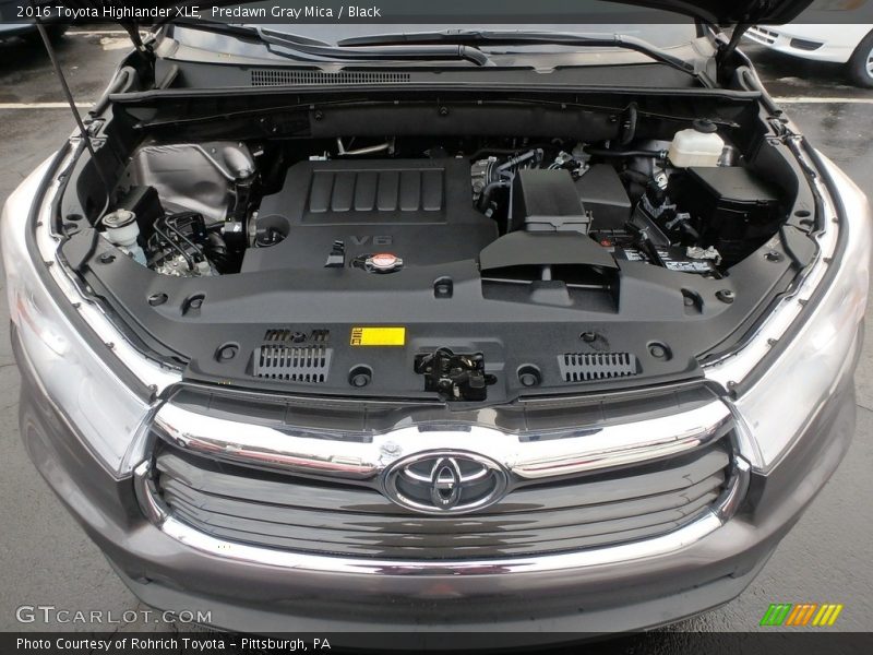 Predawn Gray Mica / Black 2016 Toyota Highlander XLE
