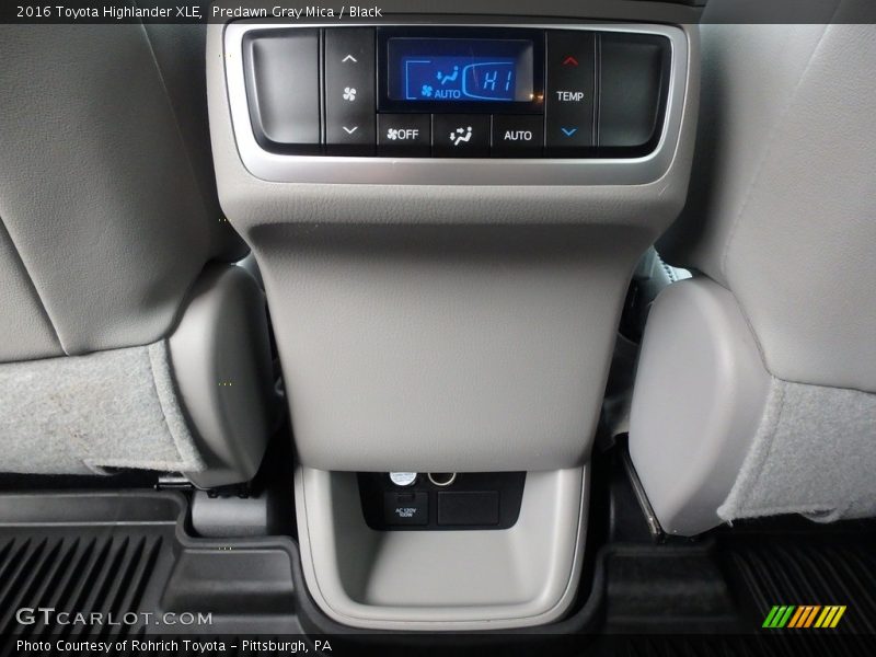 Predawn Gray Mica / Black 2016 Toyota Highlander XLE
