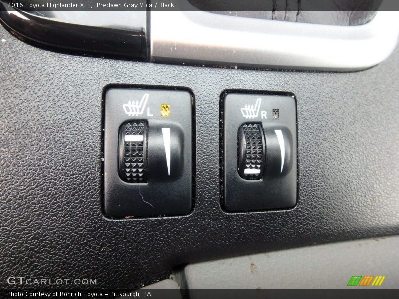 Predawn Gray Mica / Black 2016 Toyota Highlander XLE