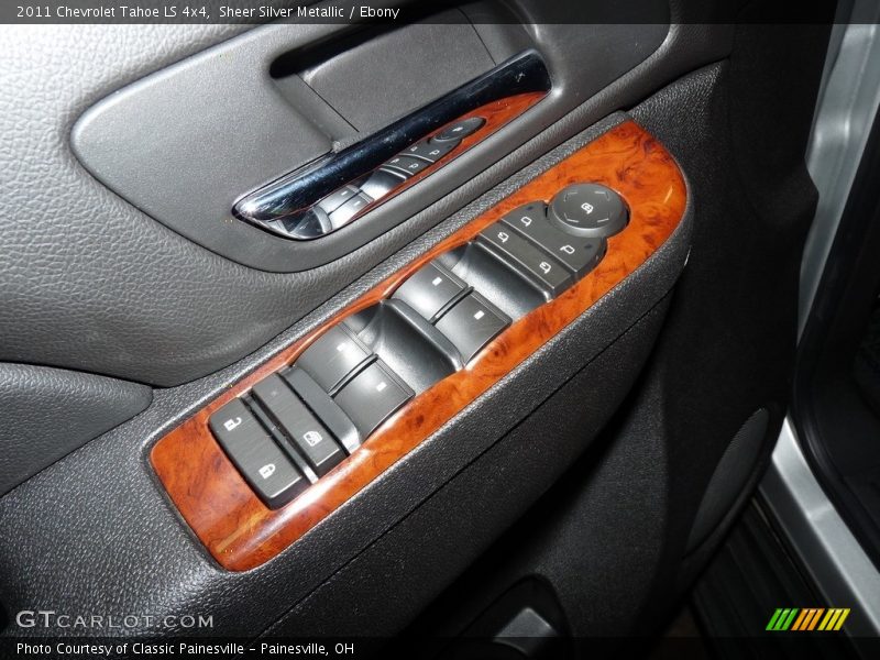 Sheer Silver Metallic / Ebony 2011 Chevrolet Tahoe LS 4x4