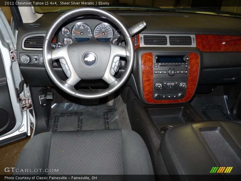 Sheer Silver Metallic / Ebony 2011 Chevrolet Tahoe LS 4x4