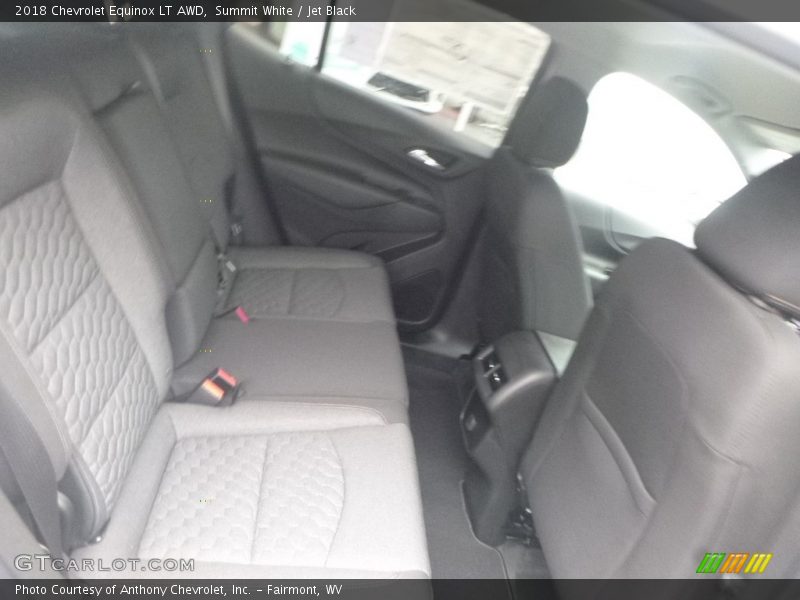 Summit White / Jet Black 2018 Chevrolet Equinox LT AWD