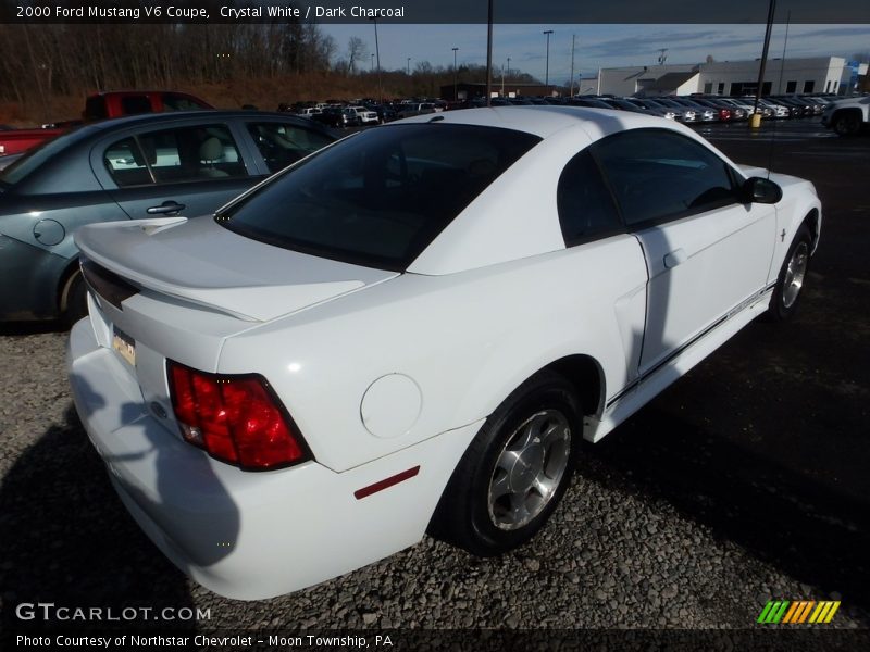 Crystal White / Dark Charcoal 2000 Ford Mustang V6 Coupe