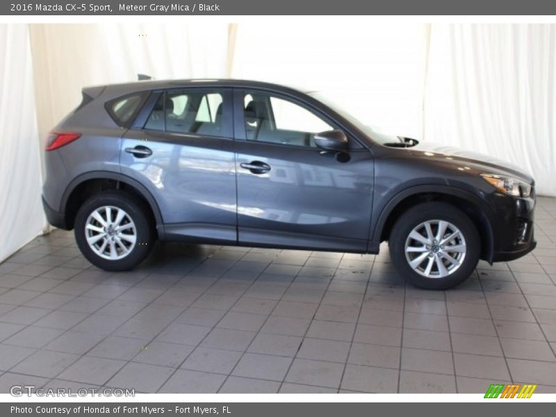 Meteor Gray Mica / Black 2016 Mazda CX-5 Sport