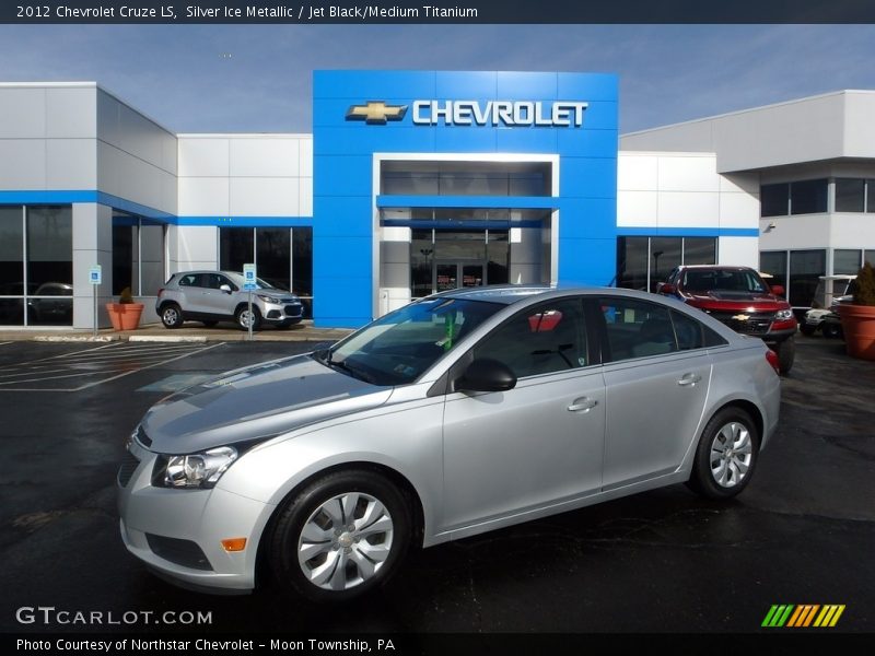 Silver Ice Metallic / Jet Black/Medium Titanium 2012 Chevrolet Cruze LS
