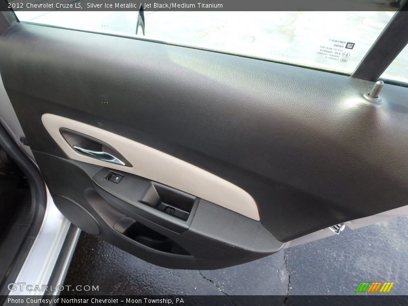 Silver Ice Metallic / Jet Black/Medium Titanium 2012 Chevrolet Cruze LS