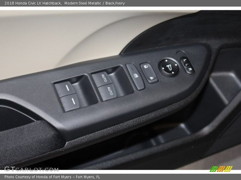 Modern Steel Metallic / Black/Ivory 2018 Honda Civic LX Hatchback