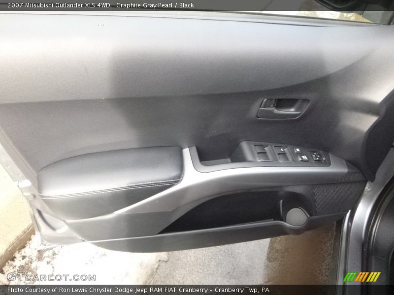 Graphite Gray Pearl / Black 2007 Mitsubishi Outlander XLS 4WD