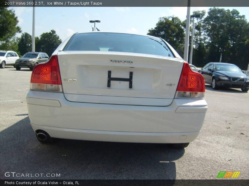 Ice White / Taupe/Light Taupe 2007 Volvo S60 2.5T