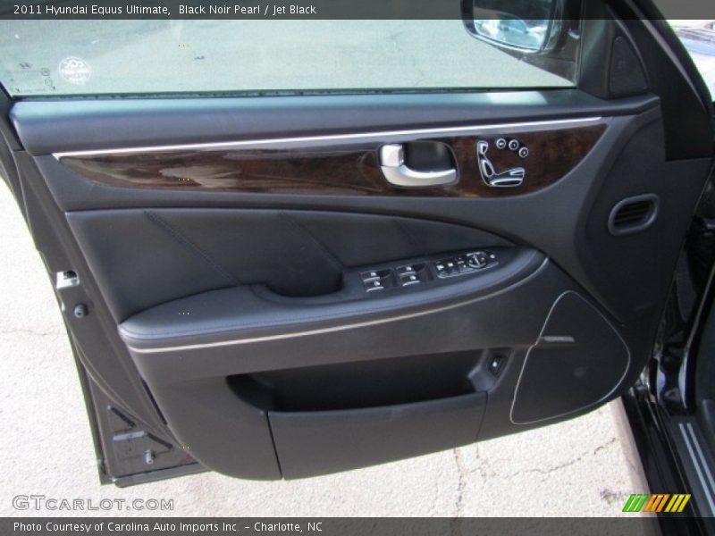 Black Noir Pearl / Jet Black 2011 Hyundai Equus Ultimate