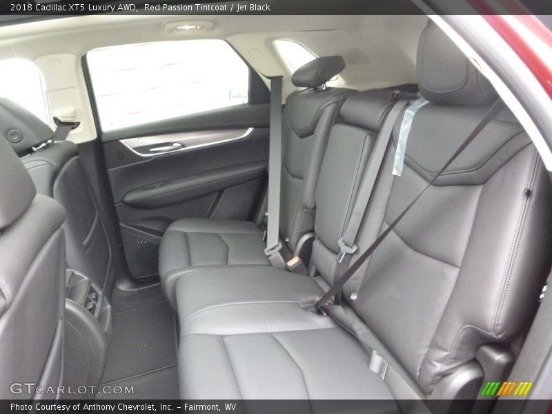 Red Passion Tintcoat / Jet Black 2018 Cadillac XT5 Luxury AWD