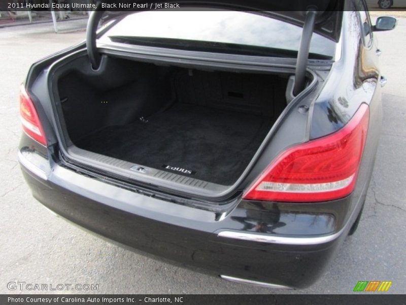 Black Noir Pearl / Jet Black 2011 Hyundai Equus Ultimate