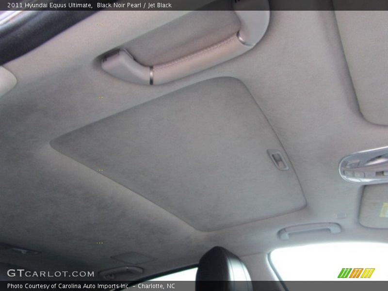 Black Noir Pearl / Jet Black 2011 Hyundai Equus Ultimate