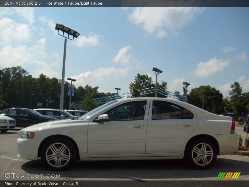 Ice White / Taupe/Light Taupe 2007 Volvo S60 2.5T