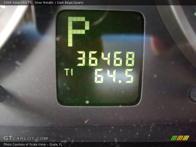 Silver Metallic / Dark Beige/Quartz 2006 Volvo V50 T5