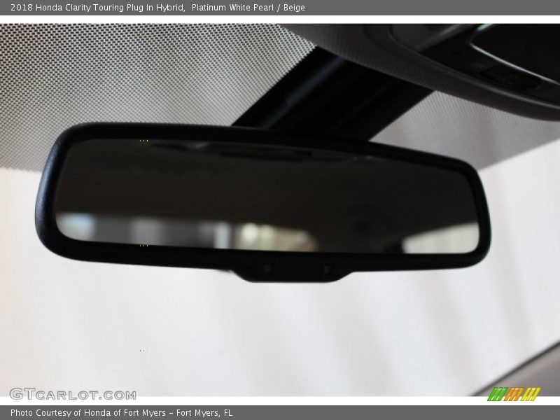 Platinum White Pearl / Beige 2018 Honda Clarity Touring Plug In Hybrid