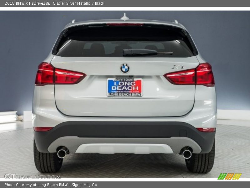 Glacier Silver Metallic / Black 2018 BMW X1 sDrive28i