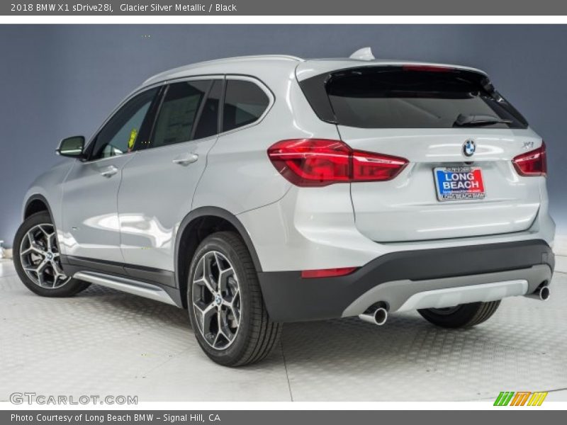 Glacier Silver Metallic / Black 2018 BMW X1 sDrive28i