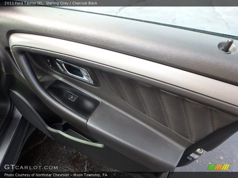 Sterling Grey / Charcoal Black 2011 Ford Taurus SEL