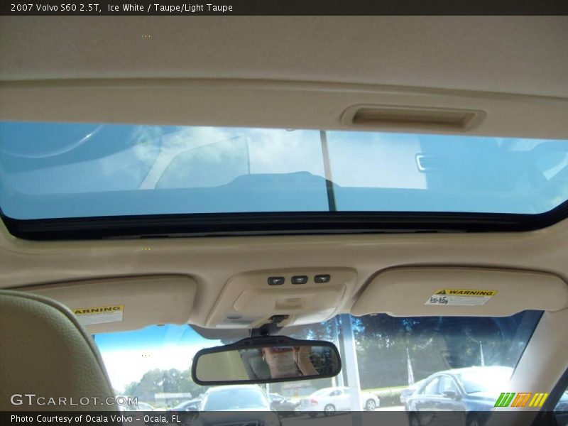 Ice White / Taupe/Light Taupe 2007 Volvo S60 2.5T