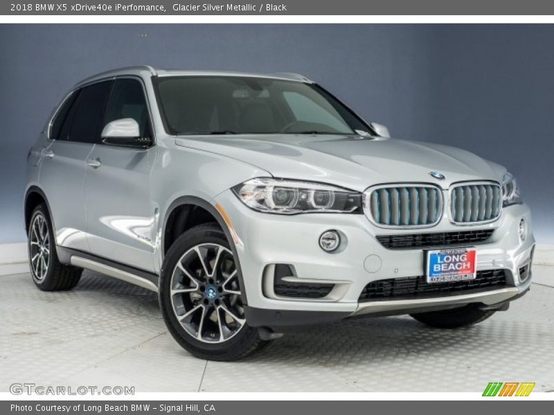 Front 3/4 View of 2018 X5 xDrive40e iPerfomance