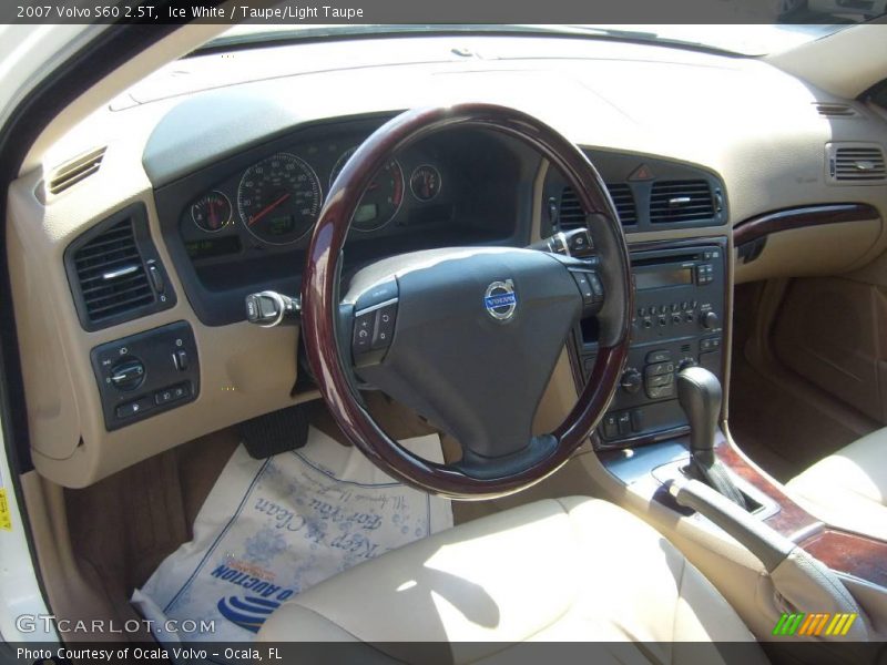 Ice White / Taupe/Light Taupe 2007 Volvo S60 2.5T