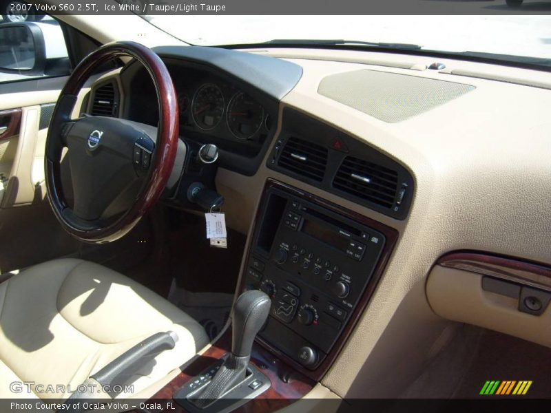 Ice White / Taupe/Light Taupe 2007 Volvo S60 2.5T