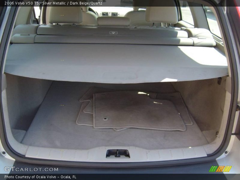 Silver Metallic / Dark Beige/Quartz 2006 Volvo V50 T5
