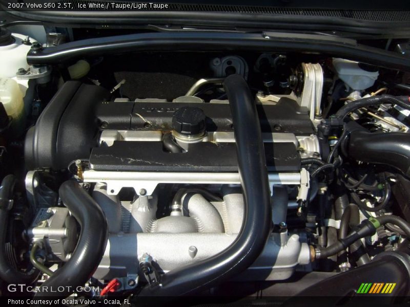 Ice White / Taupe/Light Taupe 2007 Volvo S60 2.5T