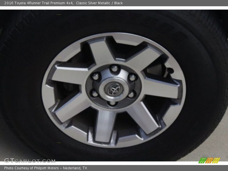 Classic Silver Metallic / Black 2016 Toyota 4Runner Trail Premium 4x4