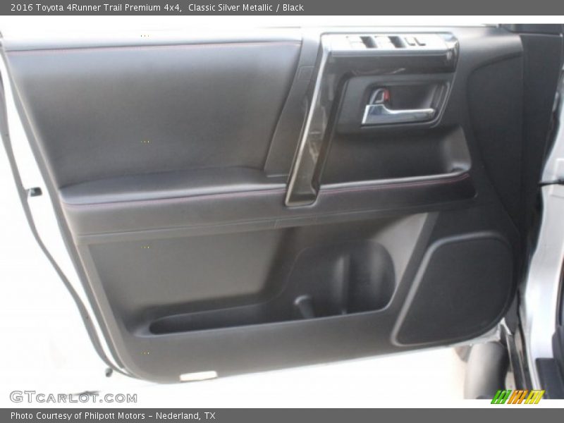 Classic Silver Metallic / Black 2016 Toyota 4Runner Trail Premium 4x4