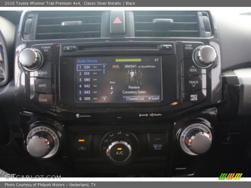 Classic Silver Metallic / Black 2016 Toyota 4Runner Trail Premium 4x4