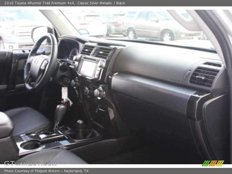 Classic Silver Metallic / Black 2016 Toyota 4Runner Trail Premium 4x4