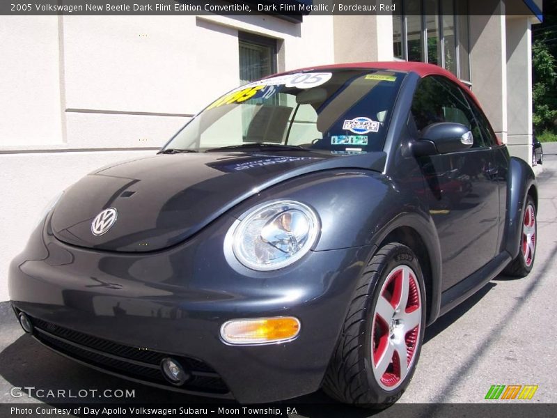 Dark Flint Metallic / Bordeaux Red 2005 Volkswagen New Beetle Dark Flint Edition Convertible