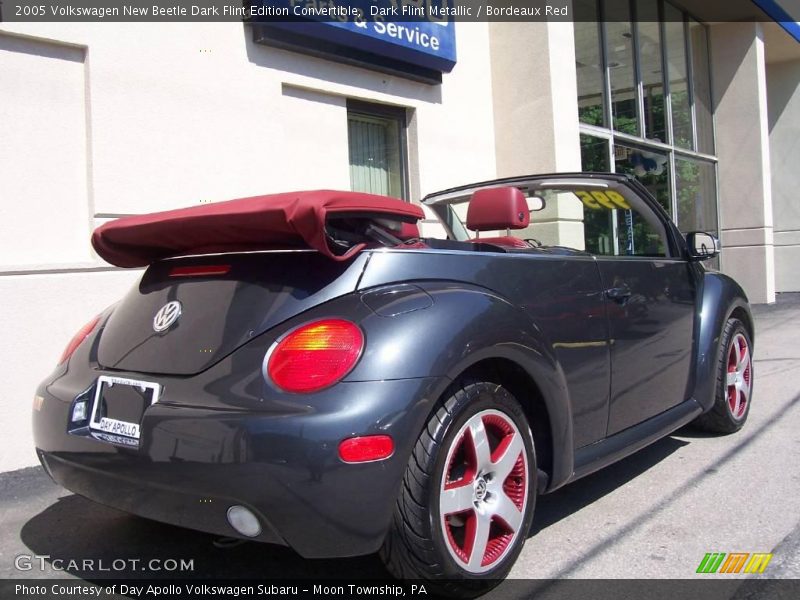 Dark Flint Metallic / Bordeaux Red 2005 Volkswagen New Beetle Dark Flint Edition Convertible