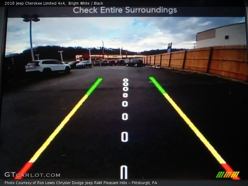 Bright White / Black 2018 Jeep Cherokee Limited 4x4
