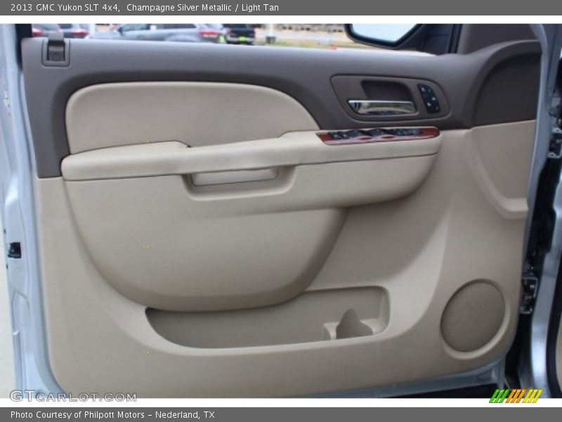 Champagne Silver Metallic / Light Tan 2013 GMC Yukon SLT 4x4
