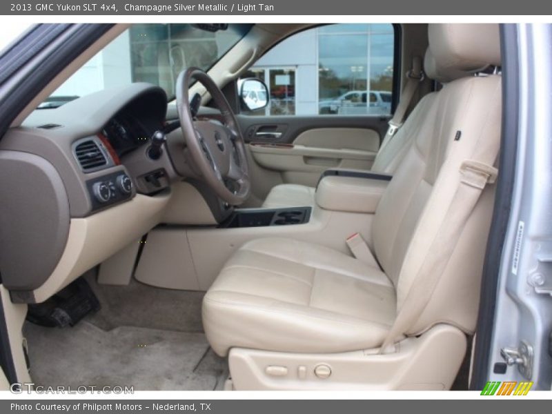 Champagne Silver Metallic / Light Tan 2013 GMC Yukon SLT 4x4