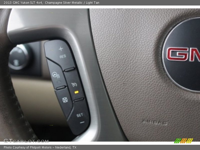 Champagne Silver Metallic / Light Tan 2013 GMC Yukon SLT 4x4