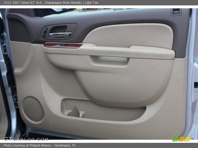 Champagne Silver Metallic / Light Tan 2013 GMC Yukon SLT 4x4