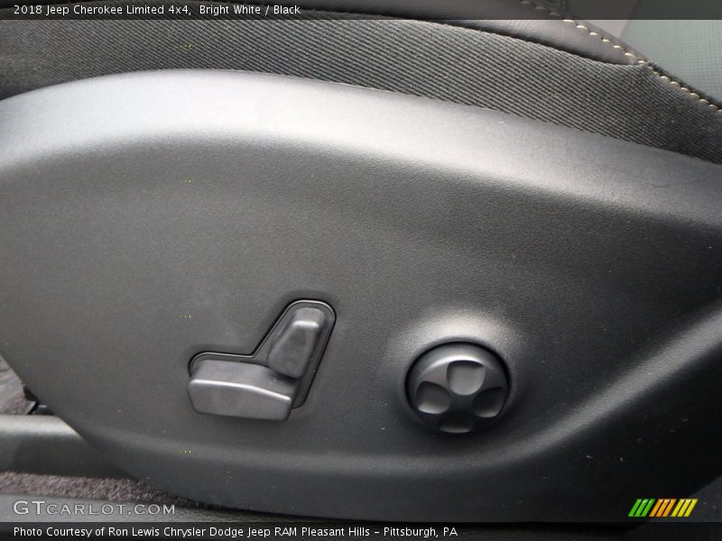Bright White / Black 2018 Jeep Cherokee Limited 4x4