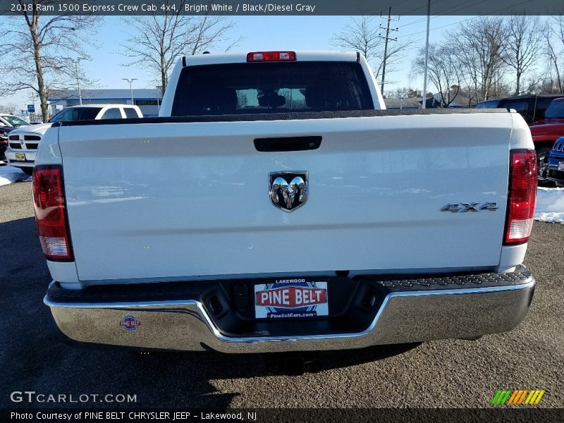Bright White / Black/Diesel Gray 2018 Ram 1500 Express Crew Cab 4x4