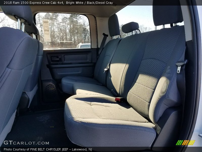 Bright White / Black/Diesel Gray 2018 Ram 1500 Express Crew Cab 4x4