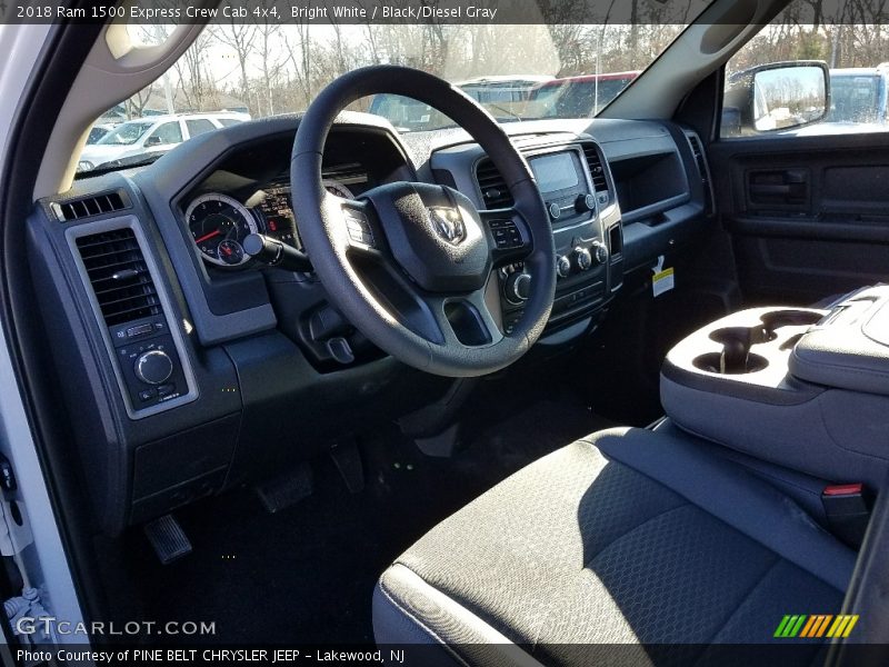 Bright White / Black/Diesel Gray 2018 Ram 1500 Express Crew Cab 4x4