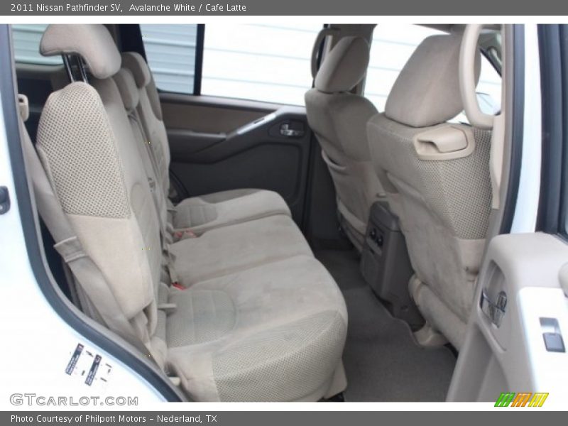 Avalanche White / Cafe Latte 2011 Nissan Pathfinder SV