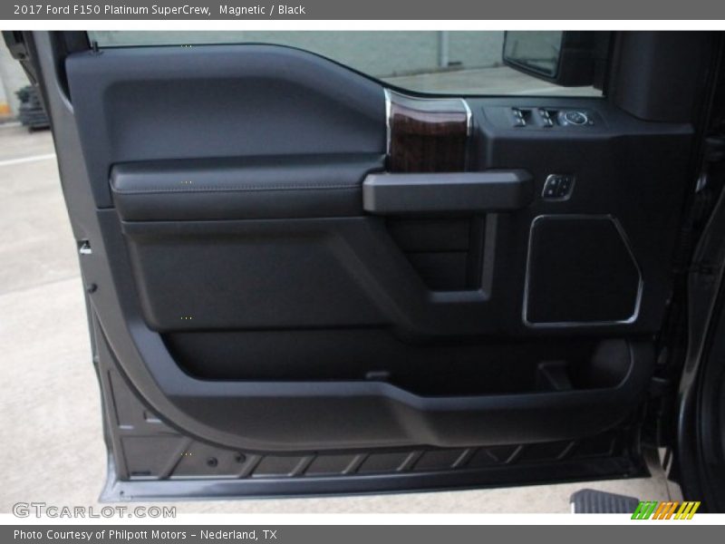 Magnetic / Black 2017 Ford F150 Platinum SuperCrew